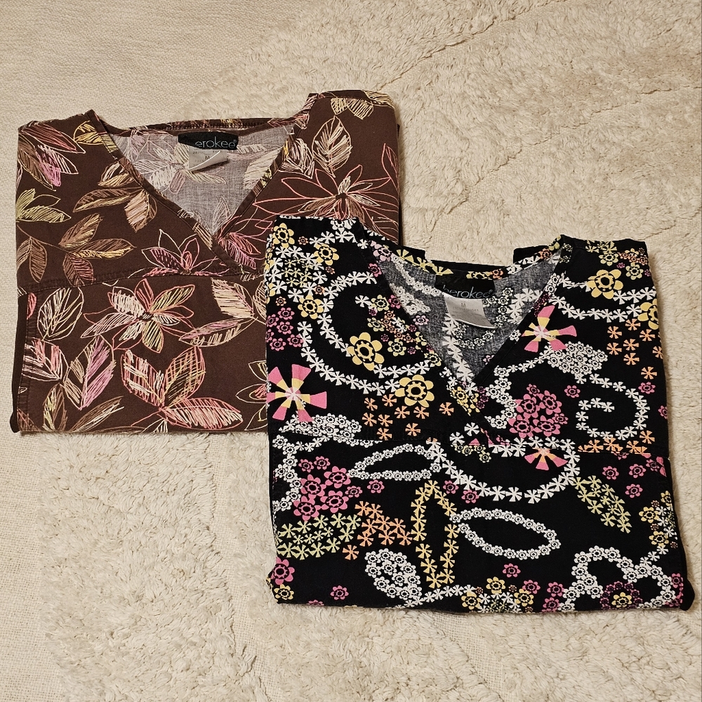 Set of 2 Cherokee Scrub Tops, Size Medium
